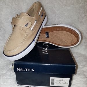 Nautica little river 2/Tan  size 12